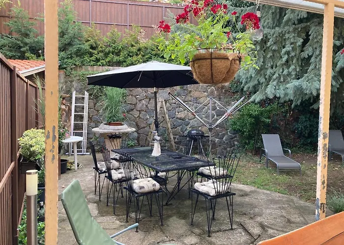 Apartament Kisvoelgy House